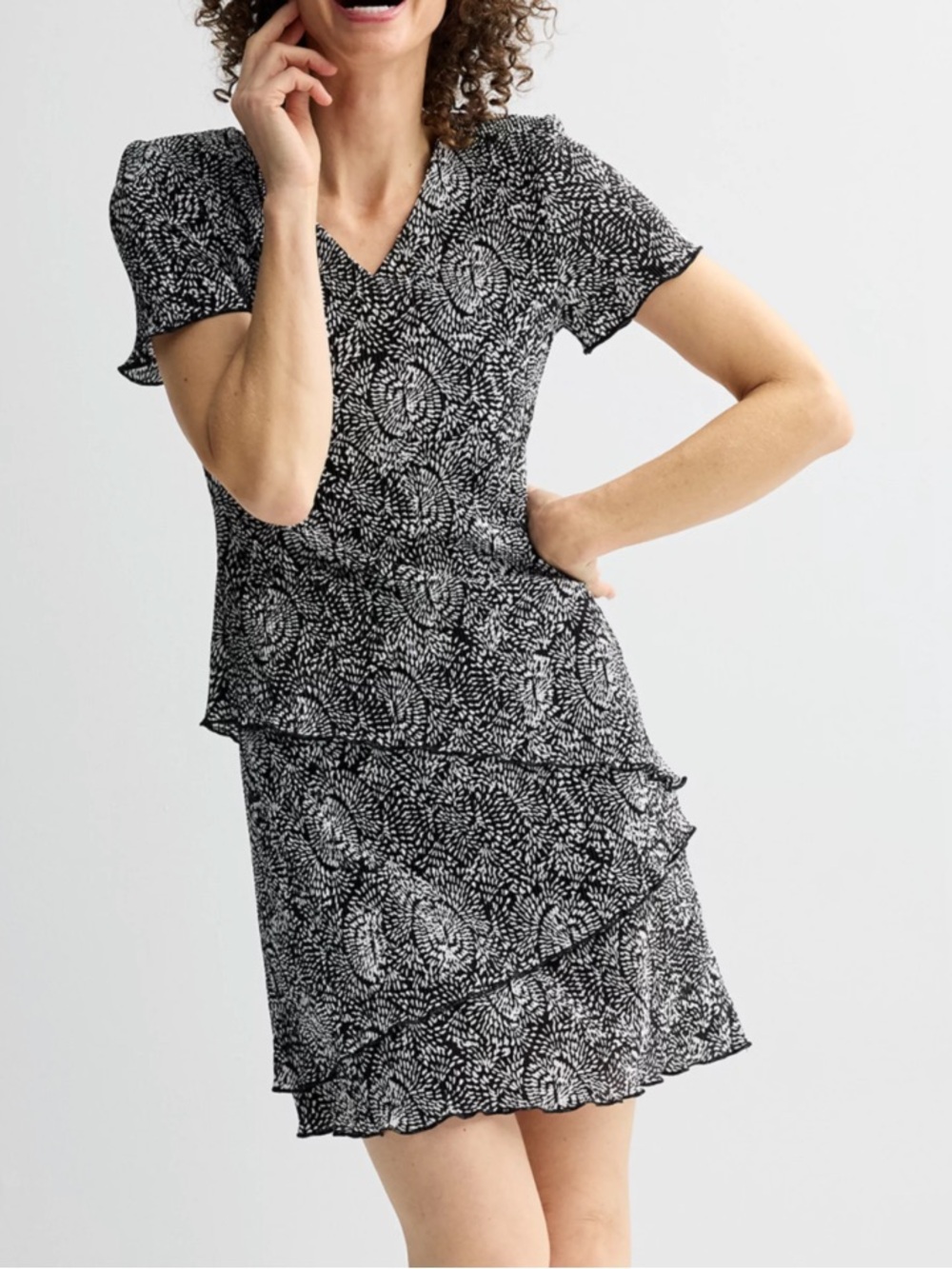 Connected Apparel Navy and White Printed V-Neck Dress